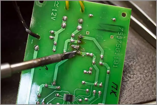 Spoinę PCB 3
