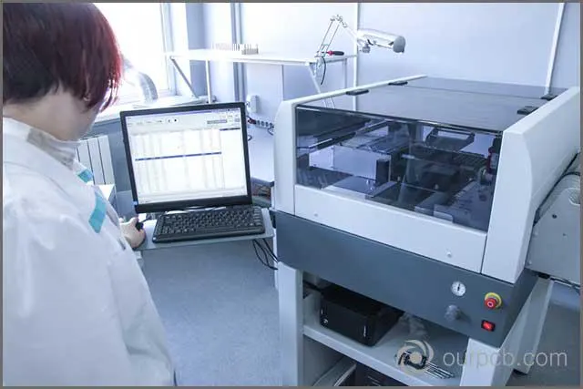  (Fabryka produkcji elektronicznej. )