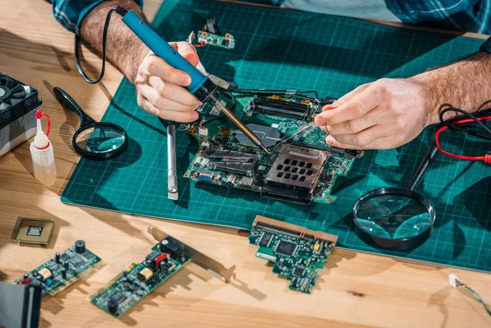 Circuit Board Solder Iron 2