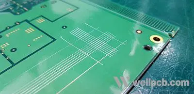 Powłokę zgodną z PCB 1
