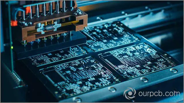 Microchip z technologią PCB do montażu powierzchniowego
