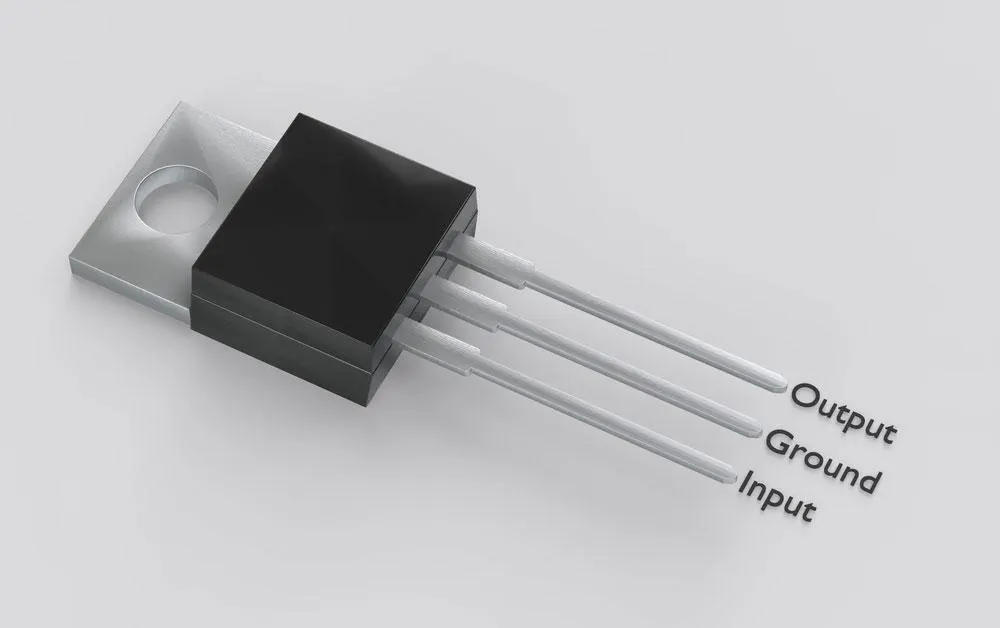 (TO-220 MOSFET z wyprowadzeniem IC 7805)