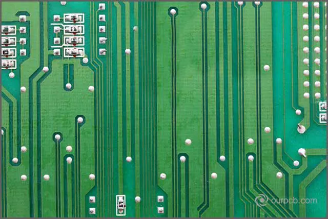 (Panelizacja PCB zwiększa wydajność)