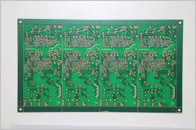 Oryginalny rysunek PCB 7