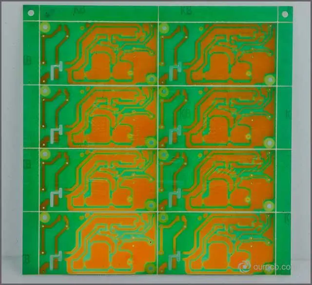  (Elementy PCB w fabryce produkcyjnej)