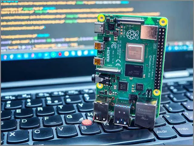 Raspberry Pi 4 9