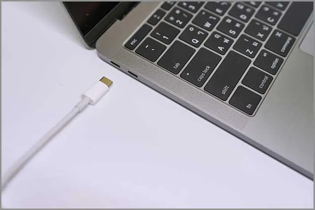 Niestandardowy kabel USB C 2