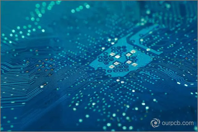  (Możliwości prototypu ostatecznie zdefiniują wynik PCB) 